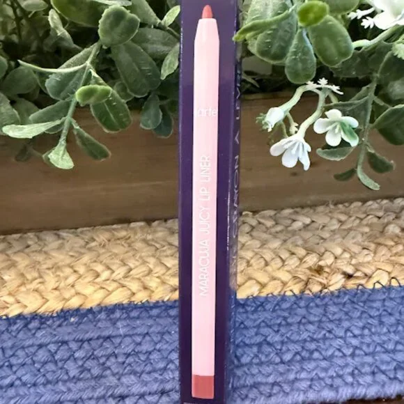 Tarte Maracuja Juicy Lip Liner Pencil Brand New In Box - Picture 2 of 4
